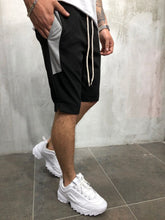 Load image into Gallery viewer, WAISTBAND AND DRAWSTRING STRIPED SHORTS 3865