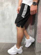 Load image into Gallery viewer, WAISTBAND AND DRAWSTRING STRIPED SHORTS 3865